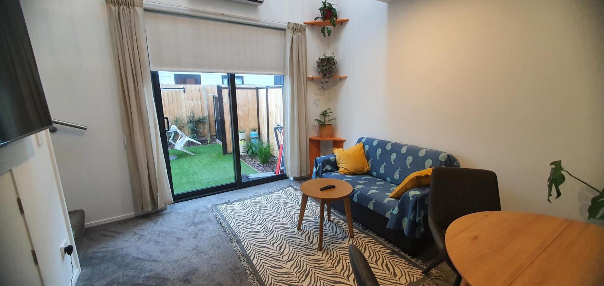 Modern Loft In Cbd With Private Courtyard * Christchurch